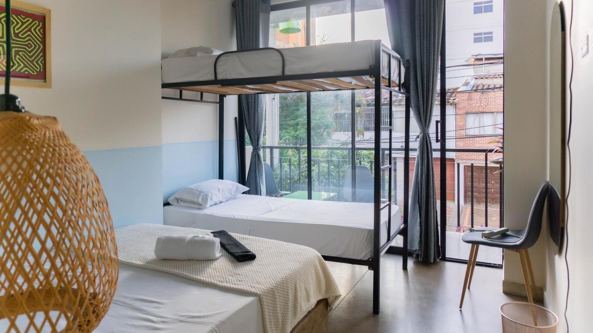 Selva House Bed and Breakfast Medellín Exteriör bild