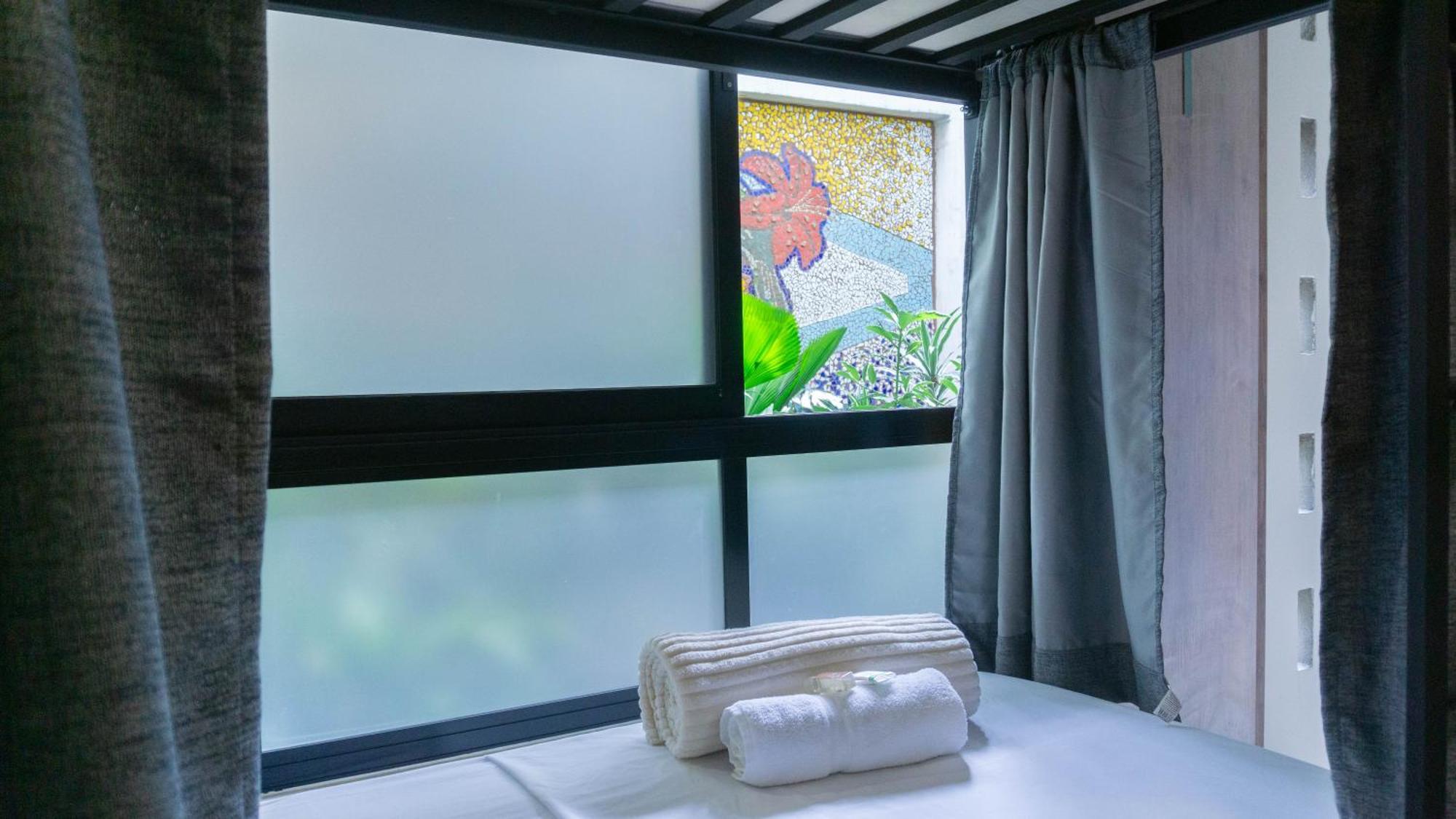 Selva House Bed and Breakfast Medellín Exteriör bild